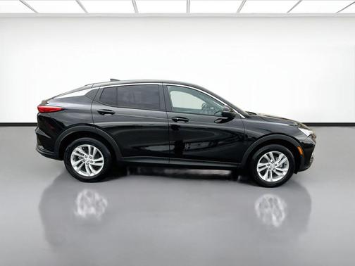 Ebony Twilight Metallic 2026 Buick Envista Preferred