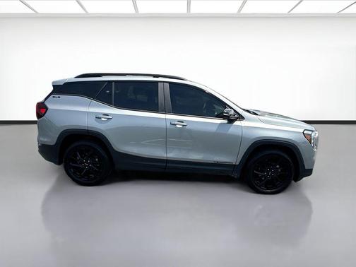 Sterling Metallic 2024 GMC Terrain SLE