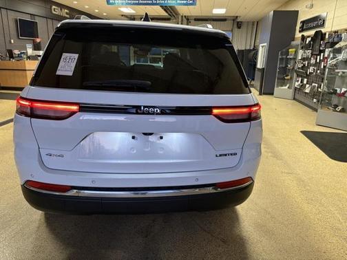 2023 Jeep Grand Cherokee Limited X