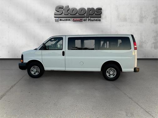 2015 Chevrolet Express 2500 LS
