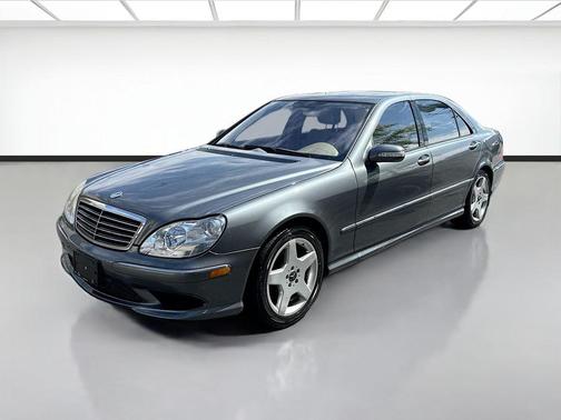 Gray 2005 Mercedes-Benz S-Class 4MATIC