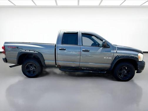 Mineral Gray Metallic Clearcoat 2008 Dodge Ram 1500 ST Quad Cab