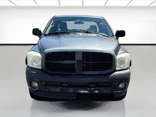 Mineral Gray Metallic Clearcoat 2008 Dodge Ram 1500 ST Quad Cab