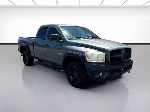 Mineral Gray Metallic Clearcoat 2008 Dodge Ram 1500 ST Quad Cab