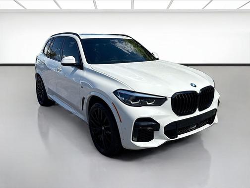 White 2023 BMW X5 M50i