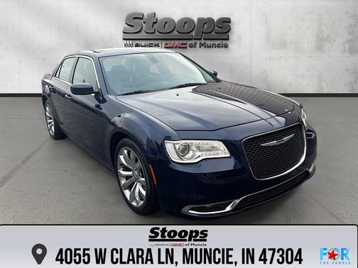 2017 Chrysler 300 Limited