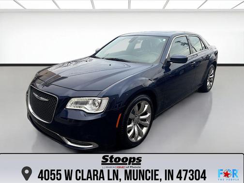 2017 Chrysler 300 Limited