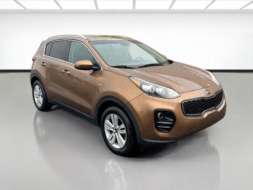 Burnished Copper 2017 Kia Sportage LX