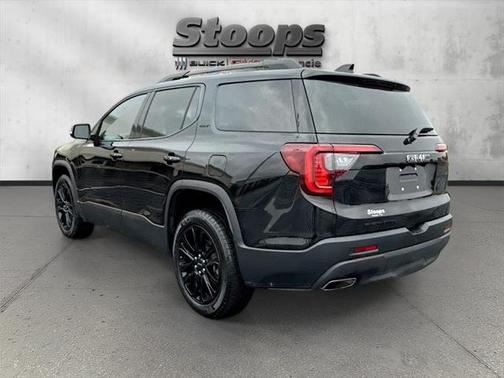 2023 GMC Acadia FWD SLT
