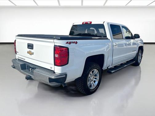 Summit White 2018 Chevrolet Silverado 1500 1LT