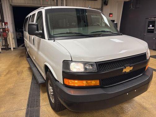 2022 Chevrolet Express 3500 RWD 3500 Extended Wheelbase LS