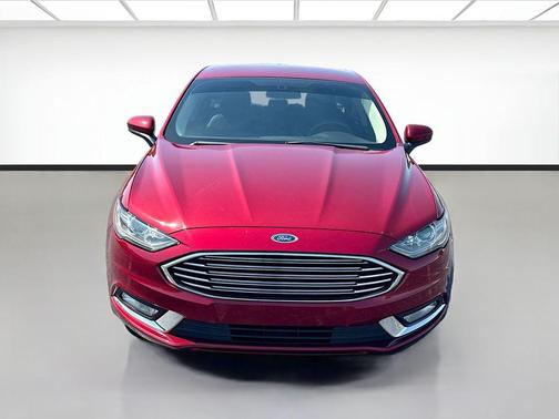 Ruby Red Metallic 2018 Ford Fusion SE