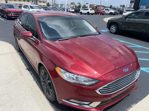 Ruby Red Metallic 2018 Ford Fusion SE