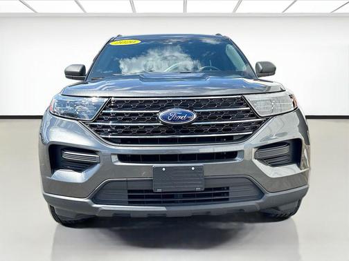 Magnetic Metallic 2020 Ford Explorer XLT