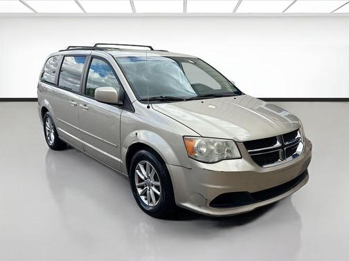 Cashmere Pearlcoat 2013 Dodge Grand Caravan SXT