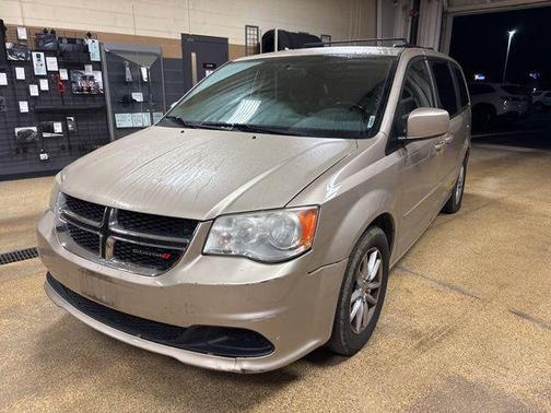 Cashmere Pearlcoat 2013 Dodge Grand Caravan SXT