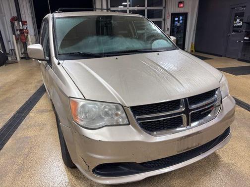 Cashmere Pearlcoat 2013 Dodge Grand Caravan SXT