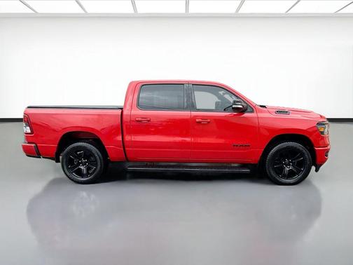 Flame Red Clearcoat 2021 RAM 1500 Big Horn/Lone Star