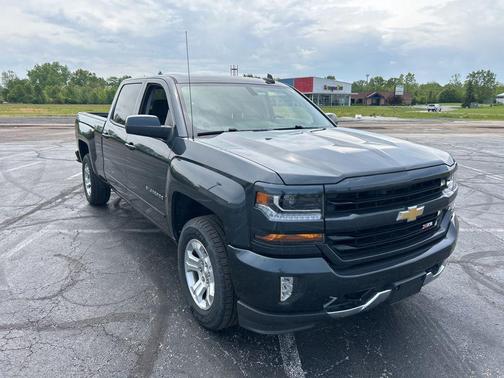 Graphite Metallic 2018 Chevrolet Silverado 1500 2LT