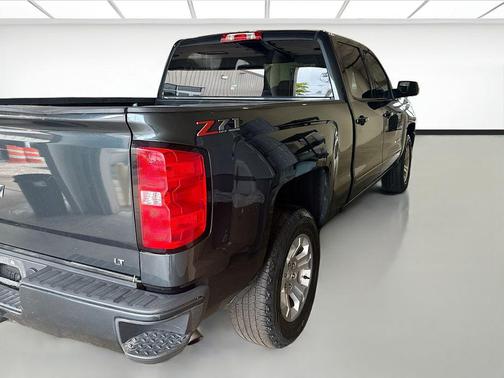 Graphite Metallic 2018 Chevrolet Silverado 1500 2LT