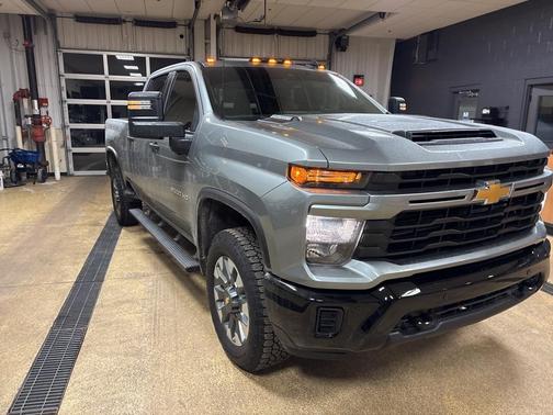 2025 Chevrolet Silverado 2500 Custom
