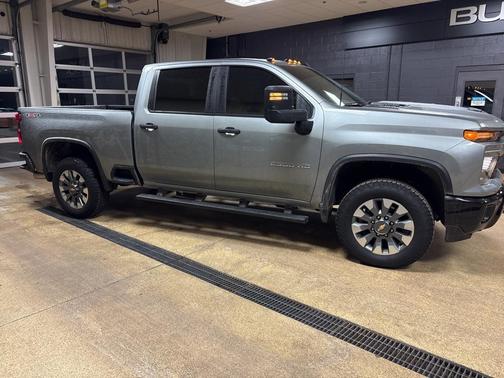 2025 Chevrolet Silverado 2500 Custom