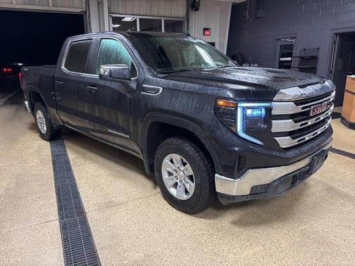 2023 GMC Sierra 1500 SLE