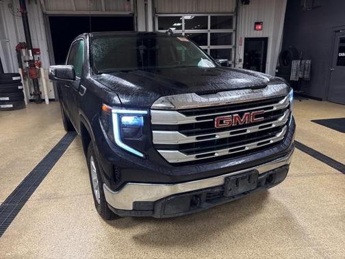2023 GMC Sierra 1500 SLE