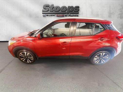 2019 Nissan Kicks SV