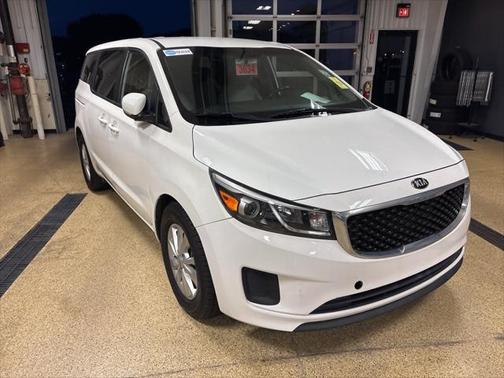 2018 Kia Sedona L