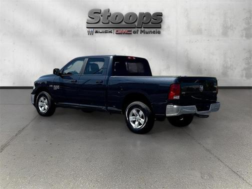 2019 RAM 1500 SLT