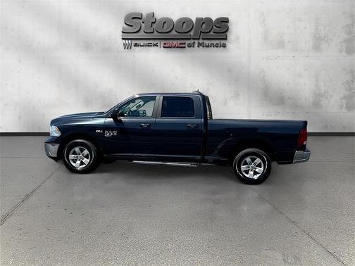 2019 RAM 1500 SLT