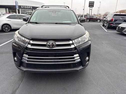 2018 Toyota Highlander 
