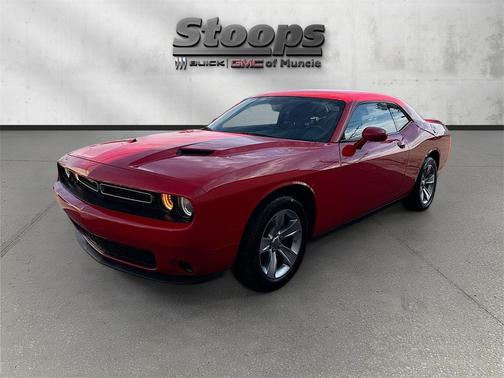 2022 Dodge Challenger SXT