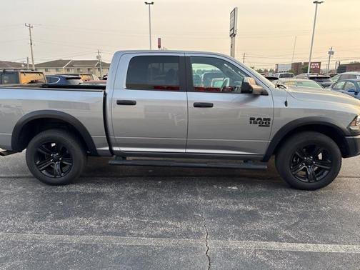 2023 RAM 1500 Classic Warlock Crew Cab 4x4 5'7' Box