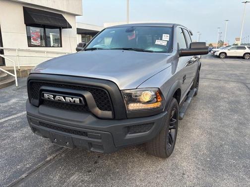 2023 RAM 1500 Classic Warlock Crew Cab 4x4 5'7' Box