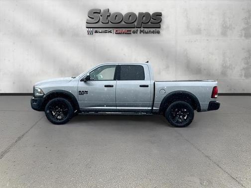 2023 RAM 1500 Classic Warlock Crew Cab 4x4 5'7' Box