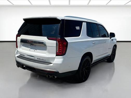 White 2023 GMC Yukon Denali