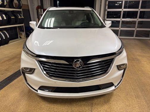 2022 Buick Enclave AWD Essence