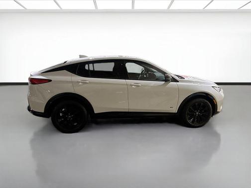 Summit White 2026 Buick Envista Sport Touring