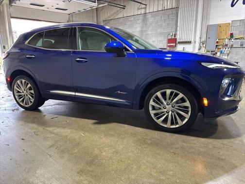 2025 Buick Envision Avenir AWD