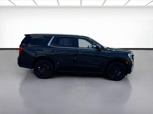 Onyx Black 2023 GMC Yukon SLE