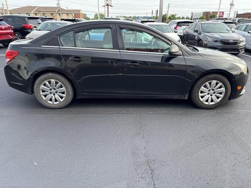 2011 Chevrolet Cruze LS