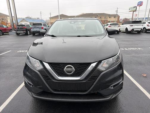 2020 Nissan Rogue Sport S