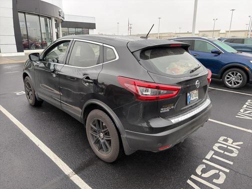 2020 Nissan Rogue Sport S
