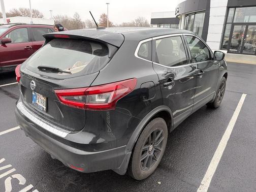 2020 Nissan Rogue Sport S