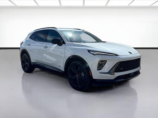 Iridescent White Tricoat 2026 Buick Envision Sport Touring