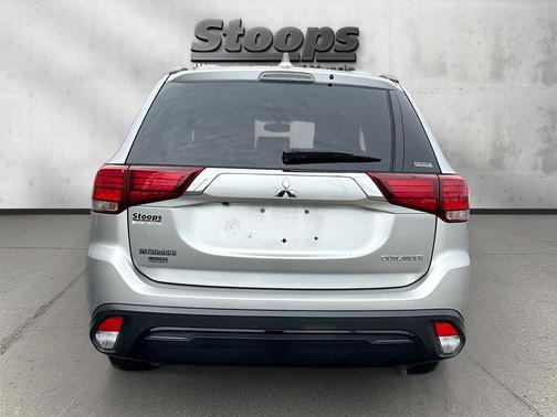 2019 Mitsubishi Outlander LE