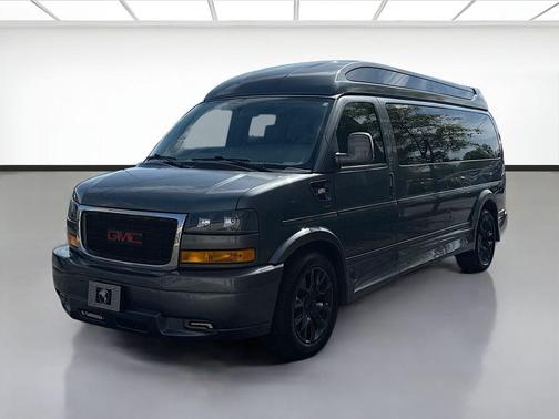 01u 2023 GMC Savana 2500 Work Van