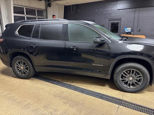 2025 GMC Acadia AWD Elevation